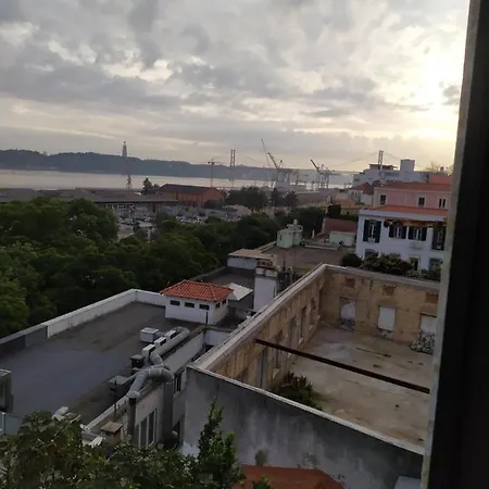 Cenario Catita Hostel Lisboa