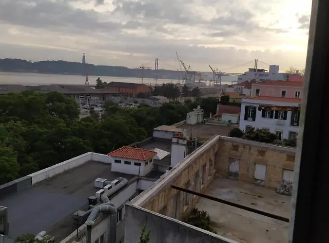 Cenario Catita Hostel Lissabon